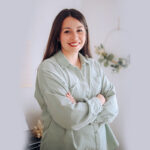 Alejandra Valiente, Matrona y enfermera especialista en obstetricia y ginecología